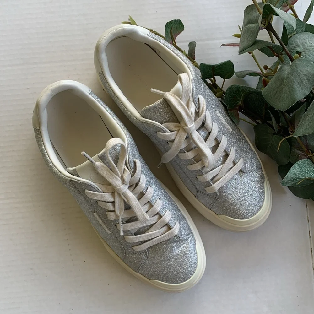 Tory Burch Lady Bug Glitter Sneaker in Silver Glitter/Blanc